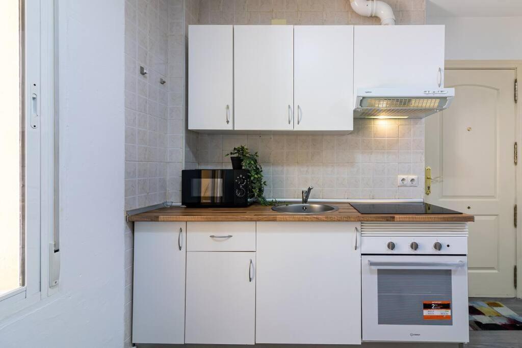 Churruca Apartments! マラガ エクステリア 写真